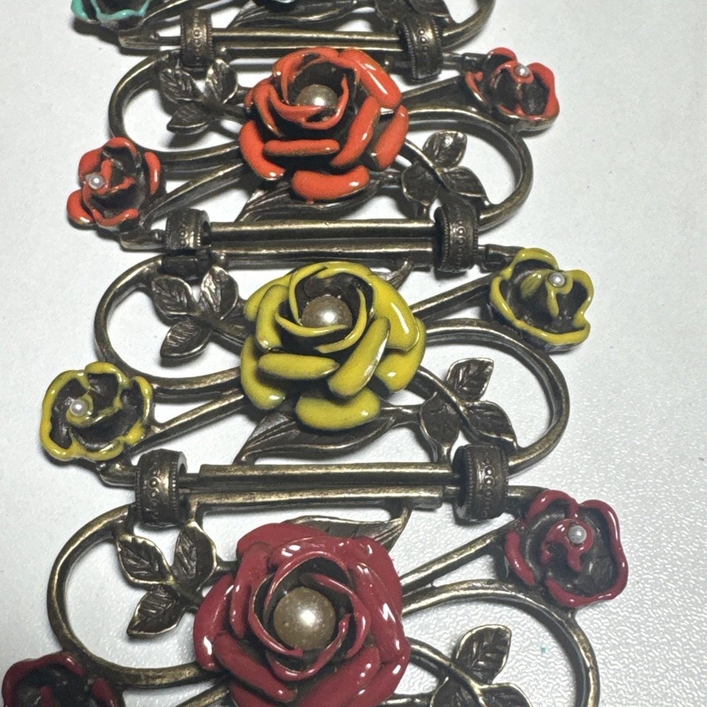 Signed OLLIPOP floral Brass Enamel Colored Flowers Bracelet Vintage Snap Closure
